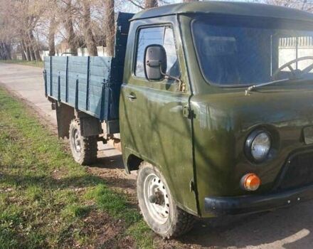 Зелений УАЗ 3303, об'ємом двигуна 2.45 л та пробігом 100 тис. км за 2200 $, фото 2 на Automoto.ua