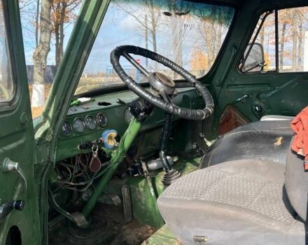 Зеленый УАЗ 3303, объемом двигателя 2.4 л и пробегом 125 тыс. км за 1190 $, фото 3 на Automoto.ua