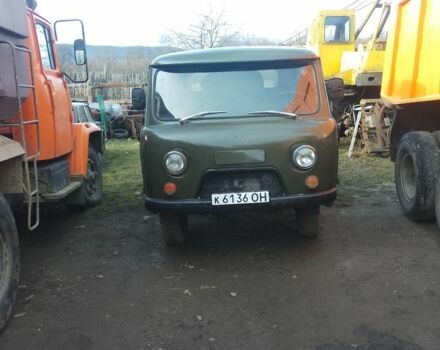 Зеленый УАЗ 3303, объемом двигателя 2.4 л и пробегом 202 тыс. км за 2200 $, фото 6 на Automoto.ua