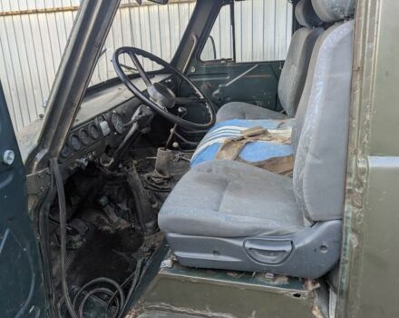 Зелений УАЗ 3303, об'ємом двигуна 2.4 л та пробігом 100 тис. км за 1400 $, фото 3 на Automoto.ua