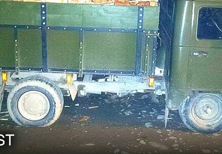 Зелений УАЗ 3303, об'ємом двигуна 2.4 л та пробігом 210 тис. км за 5500 $, фото 5 на Automoto.ua