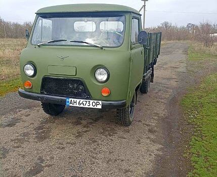 Зелений УАЗ 3303, об'ємом двигуна 2.4 л та пробігом 80 тис. км за 1700 $, фото 3 на Automoto.ua