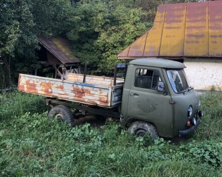 Зеленый УАЗ 3303, объемом двигателя 2.4 л и пробегом 90 тыс. км за 1600 $, фото 2 на Automoto.ua