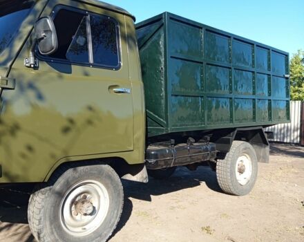 УАЗ 3303 1991 в Вольнянске на Automoto.ua Зеленый УАЗ 3303, объемом двигателя 3 л и пробегом 50 тыс. км за 3200 $, фото 1 на Automoto.ua