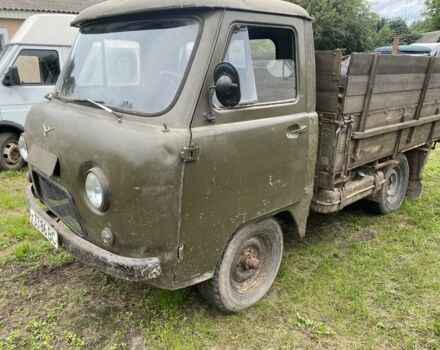 Зеленый УАЗ 3303, объемом двигателя 2.4 л и пробегом 1000 тыс. км за 1562 $, фото 1 на Automoto.ua