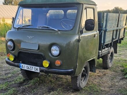 УАЗ 3303 1983 у Барышевке на Automoto.ua Зелений УАЗ 3303, об'ємом двигуна 2.4 л та пробігом 100 тис. км за 1999 $, фото 1 на Automoto.ua