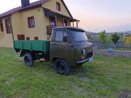 УАЗ 3303 1983 в Бережанах на Automoto.ua Зеленый УАЗ 3303, объемом двигателя 0 л и пробегом 200 тыс. км за 2800 $, фото 1 на Automoto.ua