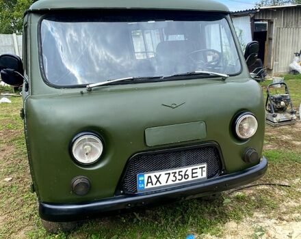 Зеленый УАЗ 3303, объемом двигателя 2.4 л и пробегом 100 тыс. км за 1600 $, фото 1 на Automoto.ua