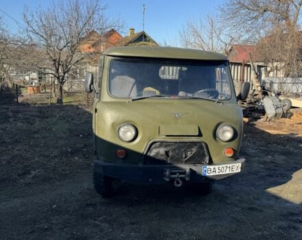 Зеленый УАЗ 3303, объемом двигателя 2.4 л и пробегом 100 тыс. км за 7000 $, фото 1 на Automoto.ua