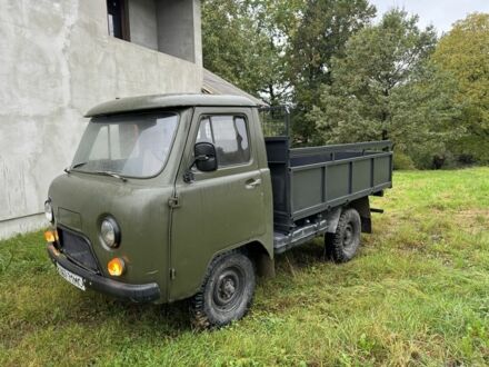 УАЗ 3303 1985 в Косове на Automoto.ua Зеленый УАЗ 3303, объемом двигателя 2.5 л и пробегом 50 тыс. км за 2200 $, фото 1 на Automoto.ua