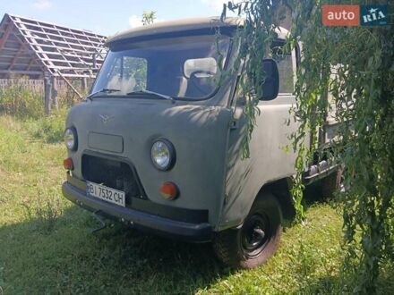 УАЗ 3303 1986 у Чернігові на Automoto.ua Зелений УАЗ 3303, об'ємом двигуна 2.45 л та пробігом 100 тис. км за 2600 $, фото 1 на Automoto.ua