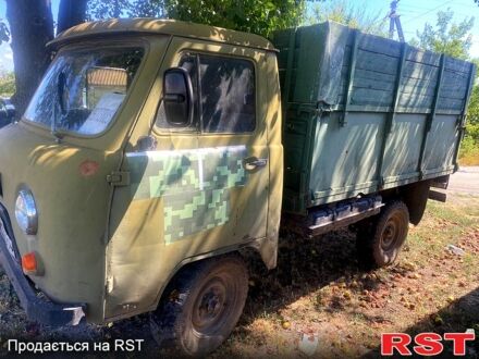 УАЗ 3303 1986 в Новониколаевке на Automoto.ua Зеленый УАЗ 3303, объемом двигателя 2.4 л и пробегом 200 тыс. км за 1200 $, фото 1 на Automoto.ua