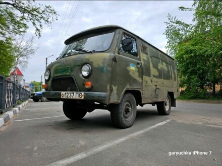 Зеленый УАЗ 3303, объемом двигателя 2.4 л и пробегом 13 тыс. км за 1394 $, фото 1 на Automoto.ua