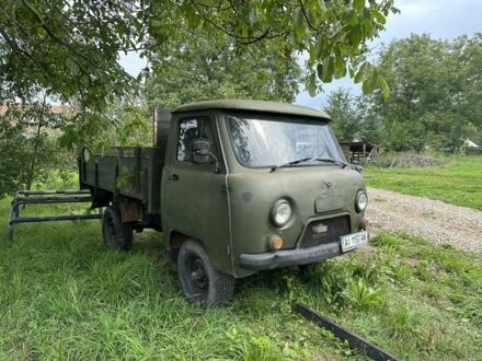 УАЗ 3303 1989 у Косове на Automoto.ua Зелений УАЗ 3303, об'ємом двигуна 2.4 л та пробігом 50 тис. км за 1800 $, фото 1 на Automoto.ua