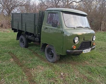 Зеленый УАЗ 3303, объемом двигателя 2.5 л и пробегом 80 тыс. км за 2350 $, фото 1 на Automoto.ua