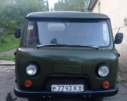Зелений УАЗ 3303, об'ємом двигуна 2.4 л та пробігом 2 тис. км за 1800 $, фото 1 на Automoto.ua