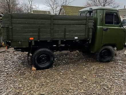 УАЗ 3303 1990 в Великой Александровке на Automoto.ua Зеленый УАЗ 3303, объемом двигателя 2.4 л и пробегом 0 тыс. км за 3800 $, фото 1 на Automoto.ua