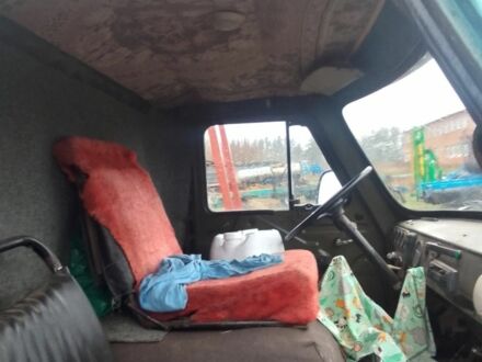 УАЗ 3303 1990 у Сумах на Automoto.ua Зелений УАЗ 3303, об'ємом двигуна 0 л та пробігом 20 тис. км за 605 $, фото 1 на Automoto.ua