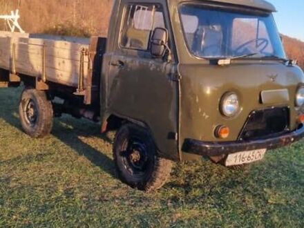 Зеленый УАЗ 3303, объемом двигателя 2.4 л и пробегом 77 тыс. км за 1899 $, фото 1 на Automoto.ua