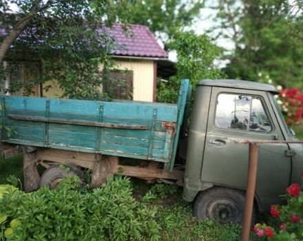 Зеленый УАЗ 3303, объемом двигателя 2.5 л и пробегом 150 тыс. км за 1500 $, фото 1 на Automoto.ua
