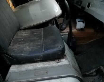 Белый УАЗ 3741, объемом двигателя 2.5 л и пробегом 82 тыс. км за 1836 $, фото 10 на Automoto.ua