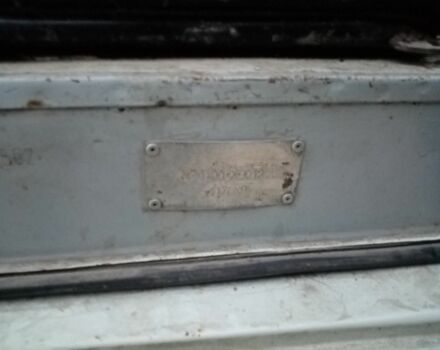 Белый УАЗ 3741, объемом двигателя 2.5 л и пробегом 82 тыс. км за 1836 $, фото 1 на Automoto.ua