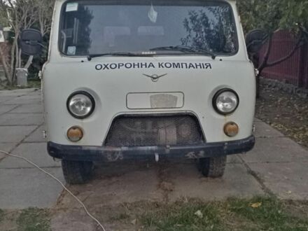 Білий УАЗ 3741, об'ємом двигуна 2.5 л та пробігом 82 тис. км за 1836 $, фото 1 на Automoto.ua