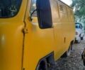 Жовтий УАЗ 3741, об'ємом двигуна 2.4 л та пробігом 100 тис. км за 1700 $, фото 1 на Automoto.ua