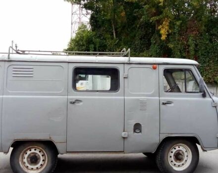 Серый УАЗ 3741, объемом двигателя 2.7 л и пробегом 300 тыс. км за 2415 $, фото 2 на Automoto.ua