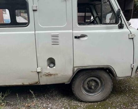 Серый УАЗ 3741, объемом двигателя 2.45 л и пробегом 532 тыс. км за 3500 $, фото 4 на Automoto.ua