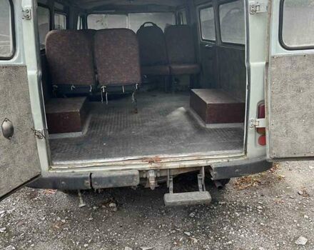 Серый УАЗ 3741, объемом двигателя 2.45 л и пробегом 532 тыс. км за 3500 $, фото 2 на Automoto.ua