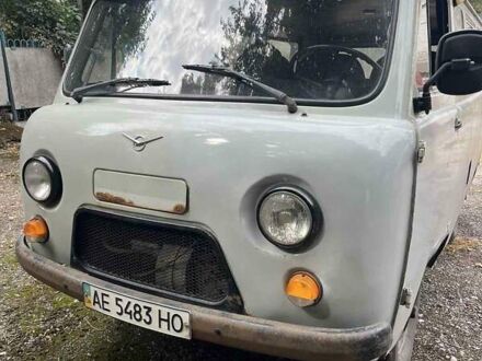 Серый УАЗ 3741, объемом двигателя 2.45 л и пробегом 532 тыс. км за 3500 $, фото 1 на Automoto.ua