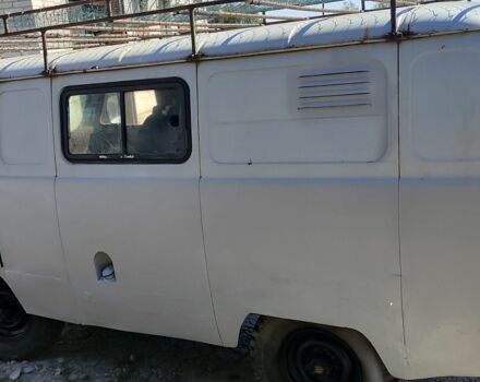 Серый УАЗ 3741, объемом двигателя 2.4 л и пробегом 3 тыс. км за 1700 $, фото 1 на Automoto.ua