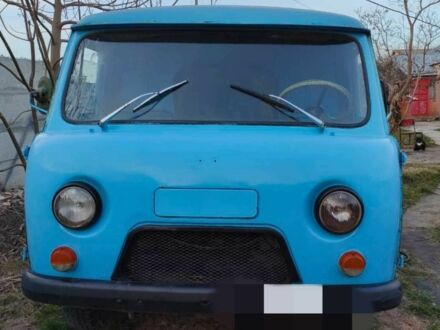 Синій УАЗ 3741, об'ємом двигуна 2.4 л та пробігом 130 тис. км за 1800 $, фото 1 на Automoto.ua