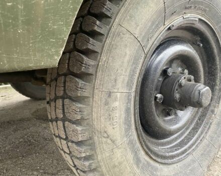 Зеленый УАЗ 3741, объемом двигателя 2.4 л и пробегом 100 тыс. км за 1800 $, фото 9 на Automoto.ua