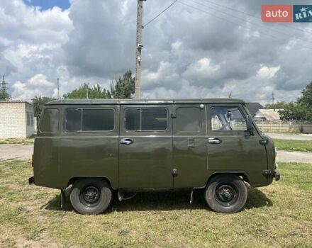 Зелений УАЗ 3741, об'ємом двигуна 2.5 л та пробігом 100 тис. км за 5000 $, фото 1 на Automoto.ua