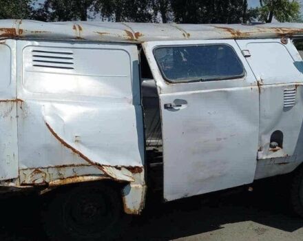 УАЗ 3909 Фермер 2002 в Петриковке на Automoto.ua Белый УАЗ 3909 Фермер, объемом двигателя 2.4 л и пробегом 200 тыс. км за 461 $, фото 2 на Automoto.ua