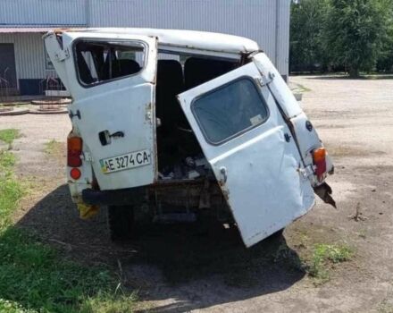 УАЗ 3909 Фермер 2002 в Петриковке на Automoto.ua Белый УАЗ 3909 Фермер, объемом двигателя 2.4 л и пробегом 200 тыс. км за 461 $, фото 3 на Automoto.ua