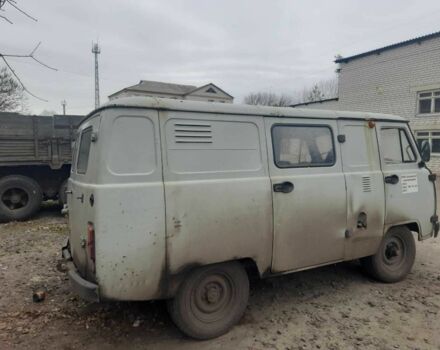 Білий УАЗ 3909 Фермер, об'ємом двигуна 2.4 л та пробігом 450 тис. км за 1027 $, фото 1 на Automoto.ua