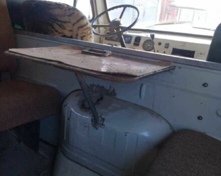 Серый УАЗ 3909 Фермер, объемом двигателя 2.4 л и пробегом 310 тыс. км за 1124 $, фото 8 на Automoto.ua