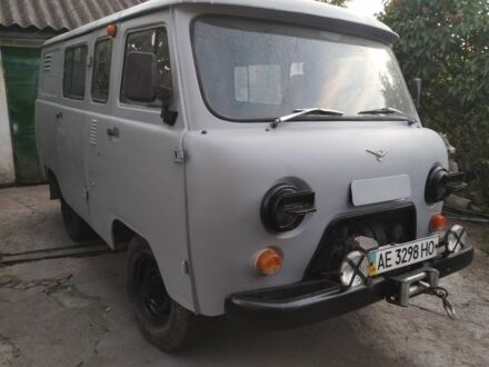 Сірий УАЗ 3909 Фермер, об'ємом двигуна 2.5 л та пробігом 151 тис. км за 2200 $, фото 1 на Automoto.ua