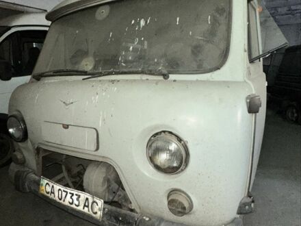 УАЗ 3909 Фермер 2004 у Черкасах на Automoto.ua Сірий УАЗ 3909 Фермер, об'ємом двигуна 2.4 л та пробігом 123 тис. км за 450 $, фото 1 на Automoto.ua