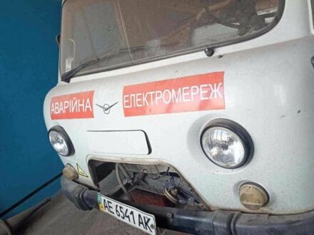 Серый УАЗ 3909 Фермер, объемом двигателя 2.4 л и пробегом 250 тыс. км за 534 $, фото 1 на Automoto.ua