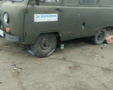 Зеленый УАЗ 3909 Фермер, объемом двигателя 2.4 л и пробегом 250 тыс. км за 499 $, фото 2 на Automoto.ua
