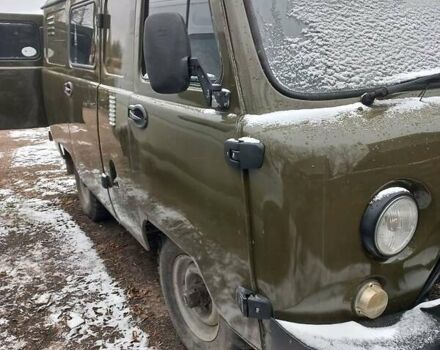 Зелений УАЗ 3909 Фермер, об'ємом двигуна 2.4 л та пробігом 47 тис. км за 5500 $, фото 2 на Automoto.ua