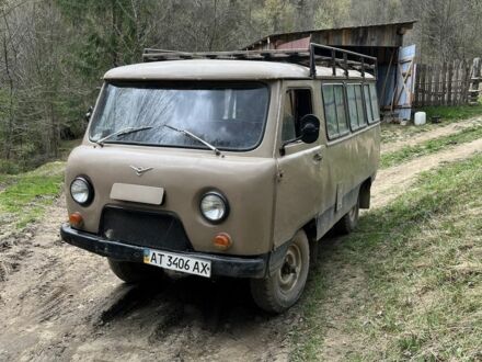 Бежевий УАЗ 452, об'ємом двигуна 2.5 л та пробігом 10 тис. км за 1800 $, фото 1 на Automoto.ua