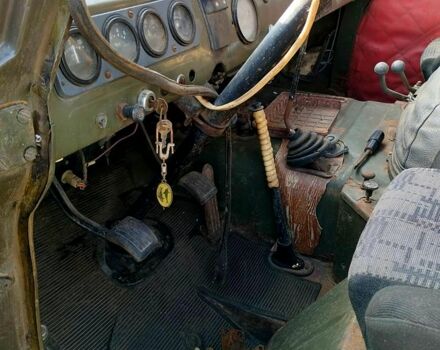 УАЗ 452, объемом двигателя 2.5 л и пробегом 0 тыс. км за 1000 $, фото 2 на Automoto.ua