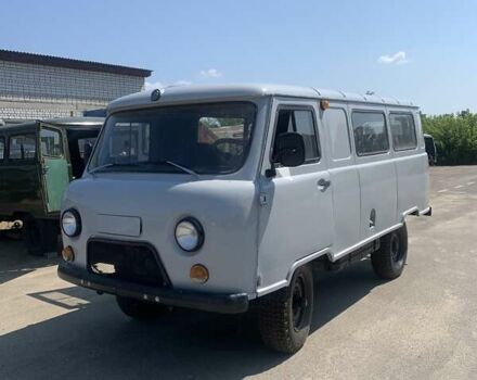 Білий УАЗ 452 пас, об'ємом двигуна 2.5 л та пробігом 88 тис. км за 2500 $, фото 1 на Automoto.ua