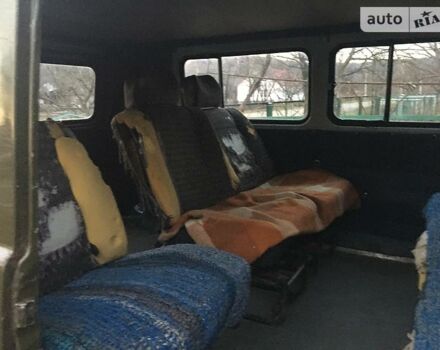 Зелений УАЗ 452 пас, об'ємом двигуна 2.4 л та пробігом 200 тис. км за 2200 $, фото 9 на Automoto.ua