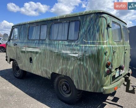 Зеленый УАЗ 452 пас, объемом двигателя 2.4 л и пробегом 67 тыс. км за 3500 $, фото 5 на Automoto.ua
